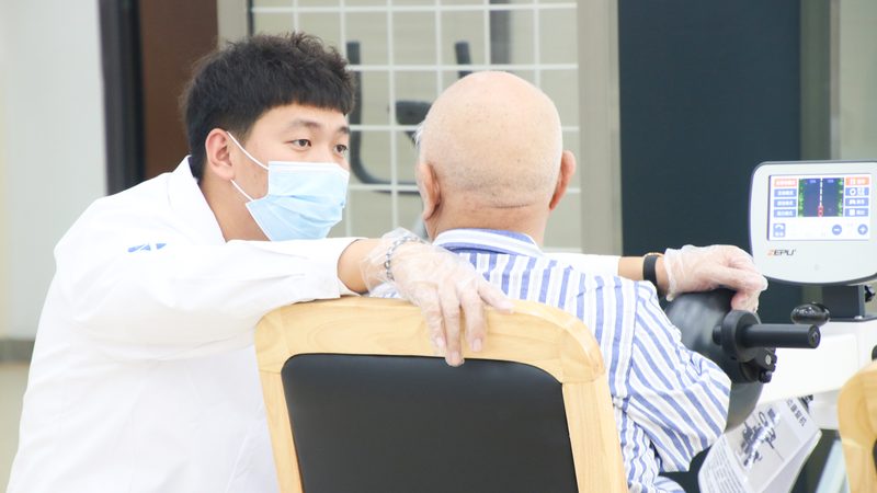 上海日间照料中心：运营模式解析与成功案例分享**